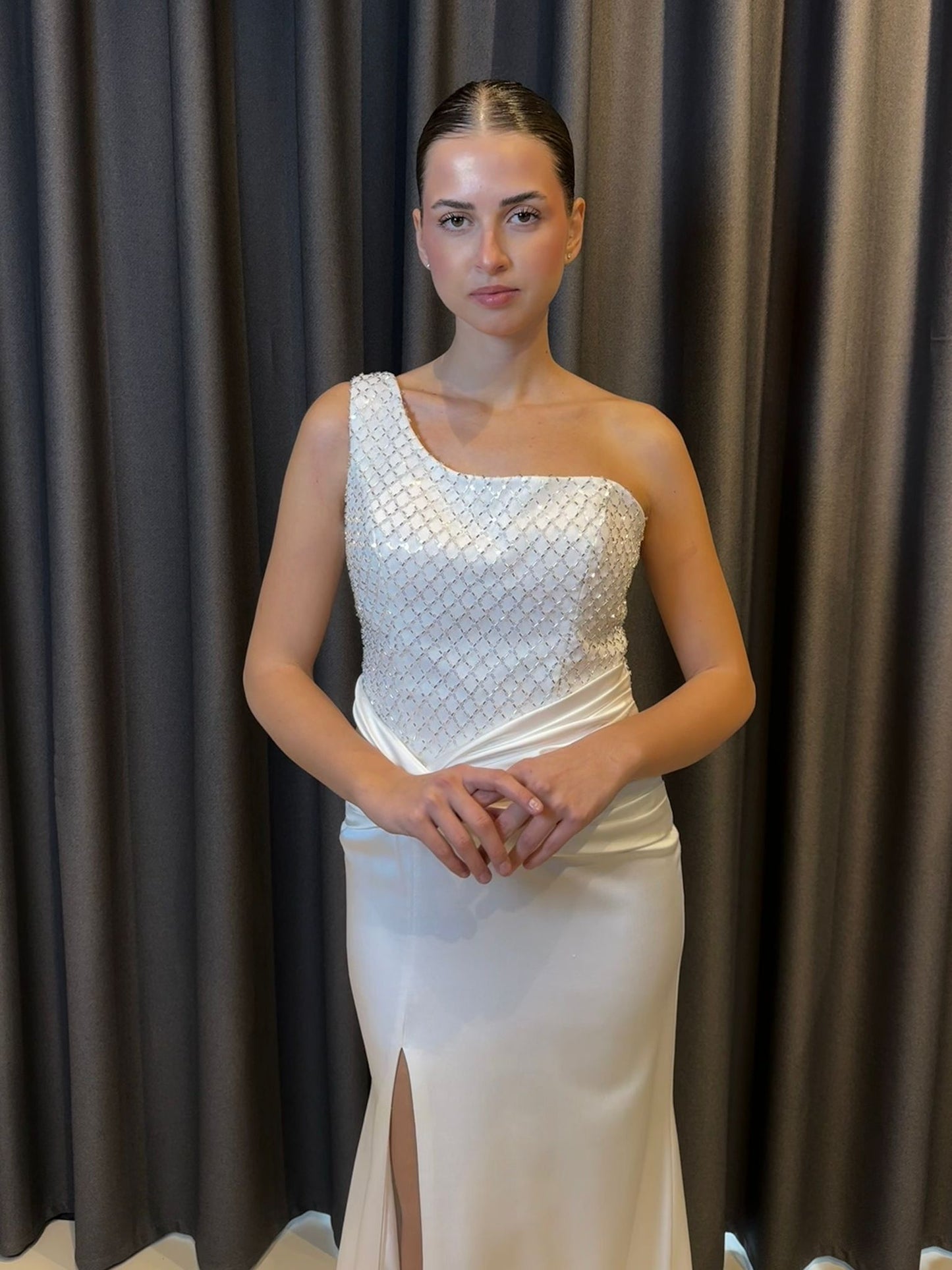 Tek Omuz Payet İşlemeli Zümrüt Yeşili Abiye