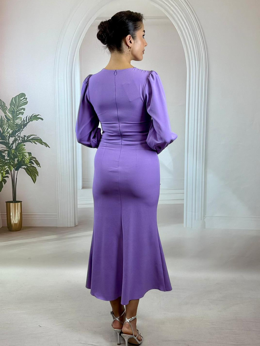 Bebe Mavisi Kristal Yıldız İşlemeli Balon Kol Midi Boy Abiye Elbise