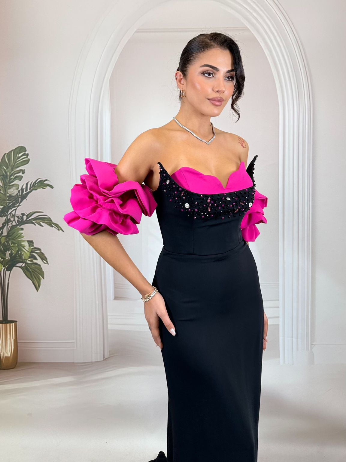 Siyah Beyaz Balon Kollu Taş İşlemeli Abiye