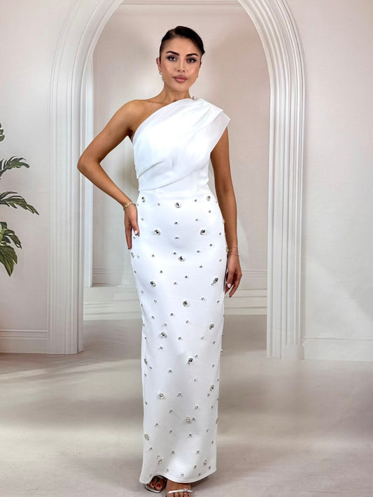 Tek Omuz Organze Detaylı Taş İşlemeli Beyaz Abiye